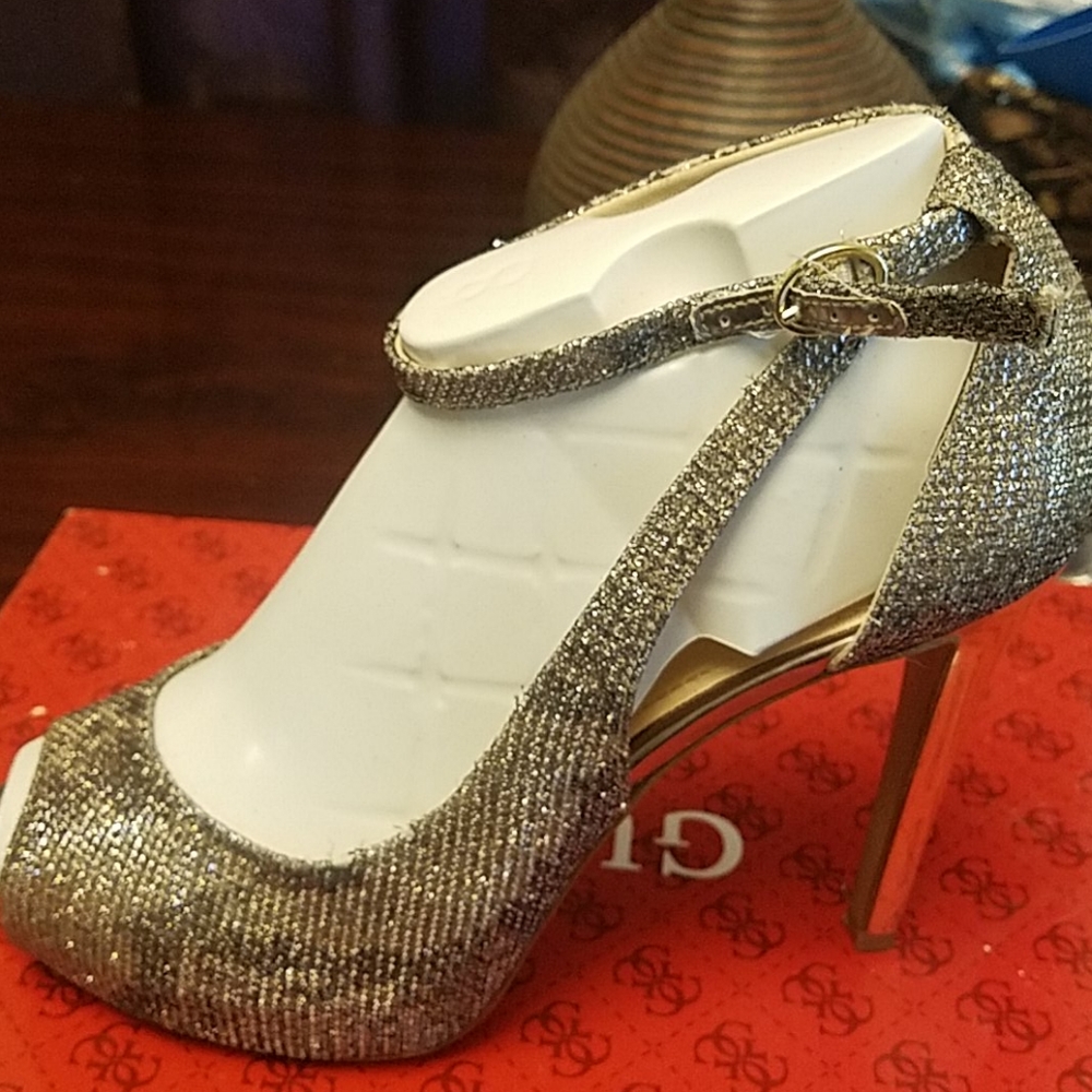 GUESS Heals